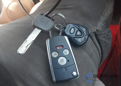 2003 Honda Accord 2.4 Lx from USA, damaged, VIN 1HGCM563X3A091195